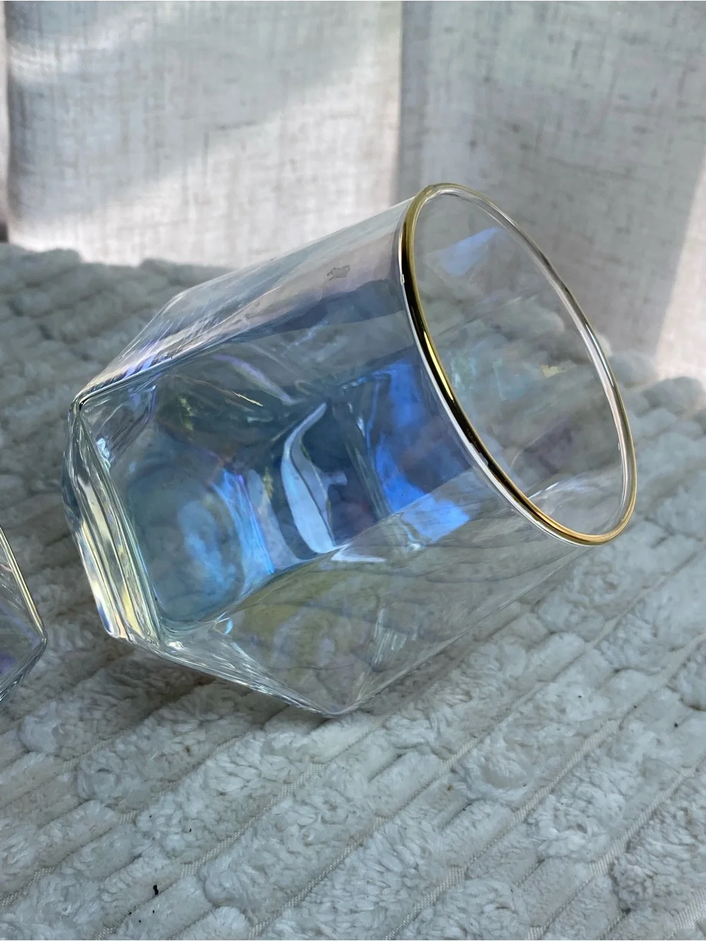 Set of 2 Iridescent Geometric Diamond Tumblers / Stemless Wine Glasses